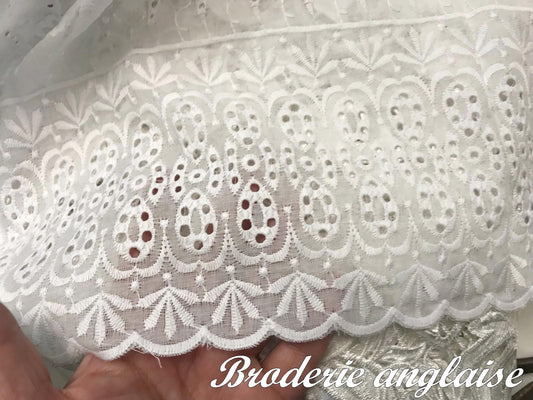 White English Embroidery Cotton Fabric Sold By The Meter In Large Width