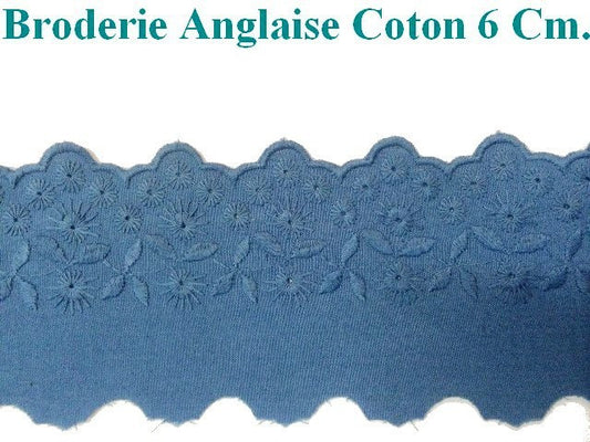 English Embroidery Cotton by the Meter in 6 cm Indigo Blue.