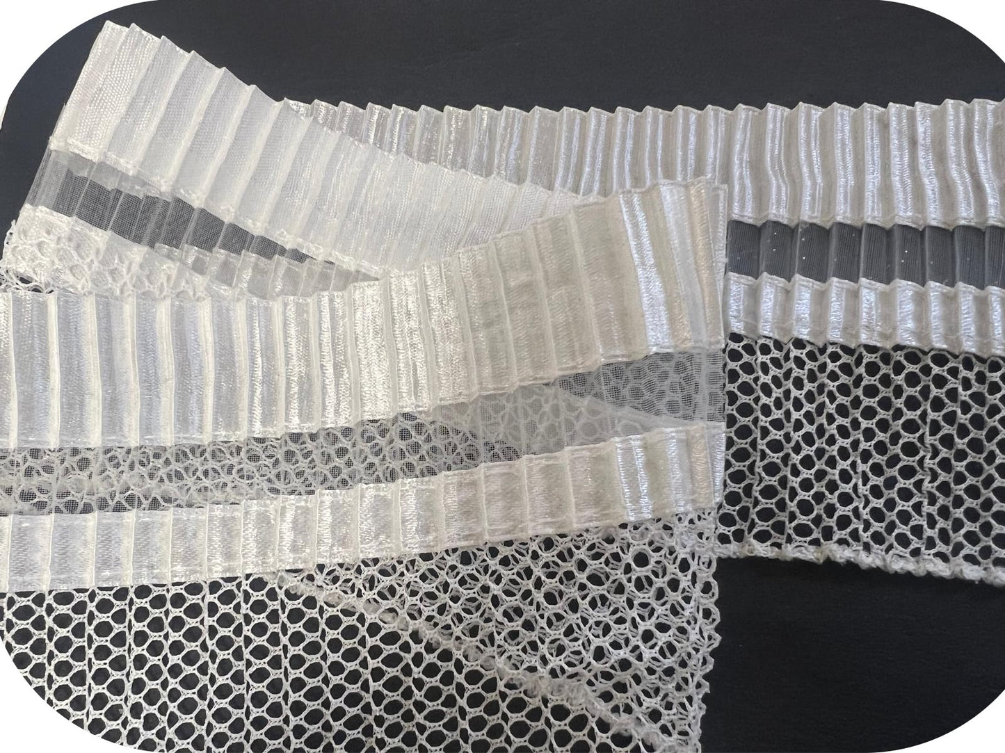 Ruban Plissé Satin Organza Filet 85mm - Stretch Élégant