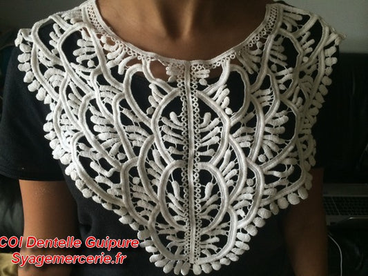 White Guipure Lace Collar