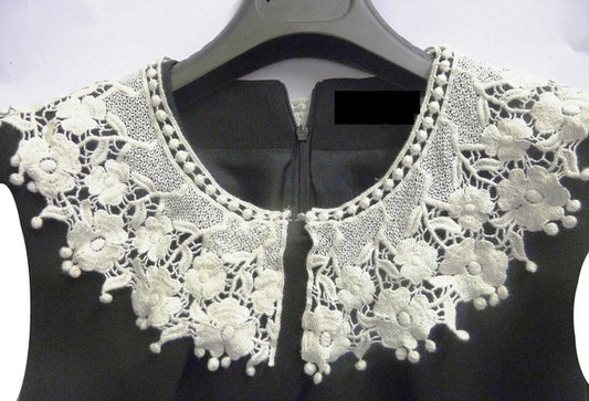Sew-on Neckline Collar in ecru Guipure lace with Lace.