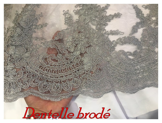 Encaje bordado gris por metros para confeccionar lencería de lujo y vestidos de ceremonia