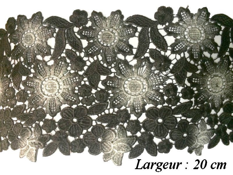 Dentelle Guipure Noir Et Blanc  En 20 Cm Pour Customisations Et Décorations.