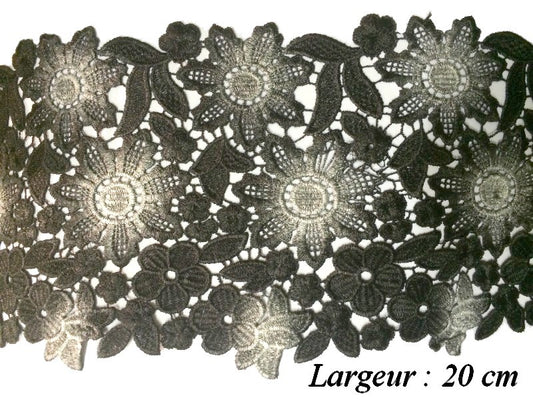 Dentelle Guipure Noir Et Blanc  En 20 Cm Pour Customisations Et Décorations.