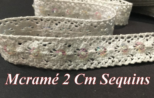 Encaje de Macramé por Metros en 2 cm Blanco con Lentejuelas Iridiscentes para Coser para Personalizaciones.