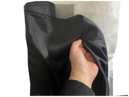 Doublure Acetate Au Mètre En Tissu Noir En 150 Cm A Coudre Pour Robes, Manteaux Et Confections.