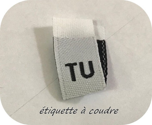Etiquette De Vêtements Blanches " Tailles Unique " Par 100 Pièces  Découpées A Coudre, Contexture Pour Confection.