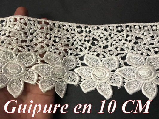Guipure Lace Trim by the Meter in 10 cm Ecru, in Flower Patterns for Customizations and Decorations.