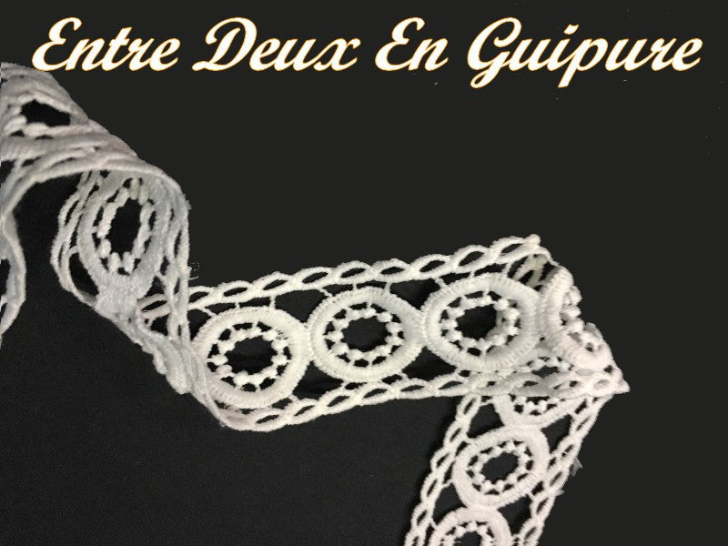 Guipure Lace Trim by the Meter in 4 cm White in Between for Customizations and Decorations
