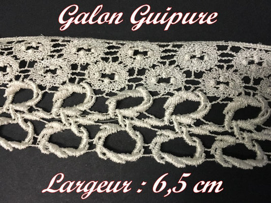 Guipure Lace Trim by the Meter in 6.5 cm Ecru, in Openwork Patterns for Customizations and Decorations.