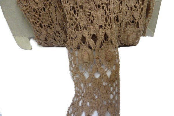 Macrame Lace Trim in 7 cm Beige to Sew.