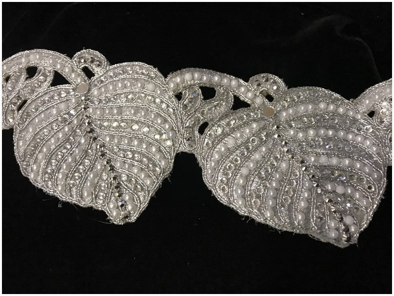 Galon Ruban Brodé Argenté En Perles Blanches Et Strass  Pour Décorations Caftans Et Customisations.