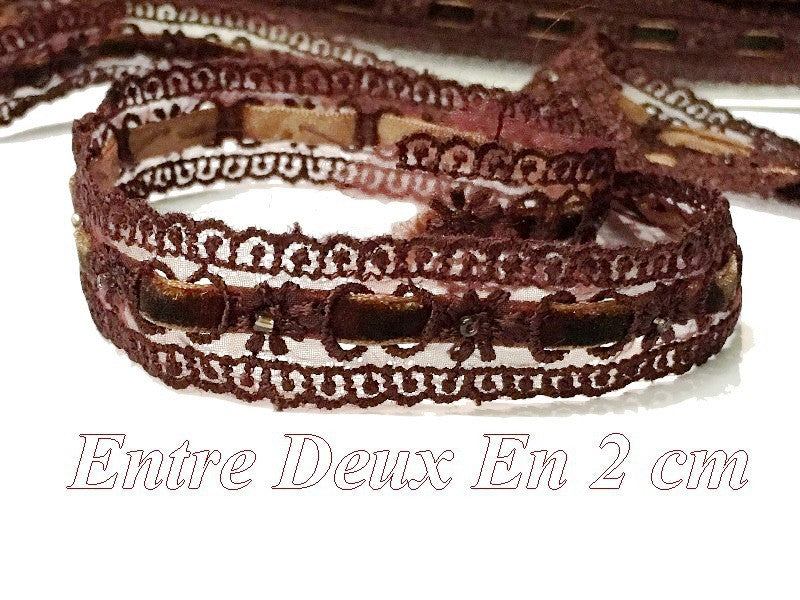 Galon Ruban Fantaisie , Entre Deux Coloris Bordeaux en 2 Cm Avec  Interieur Velours