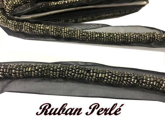 Galon Ruban Perle Au Mètre, Sur Organdi noir