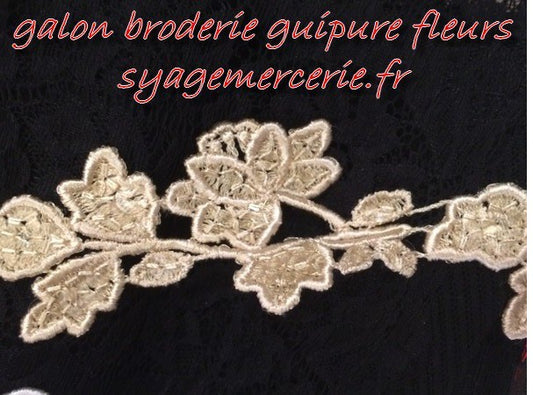 Guipure by the meter in 6 cm Beige decorated with Sequins for Customizations.