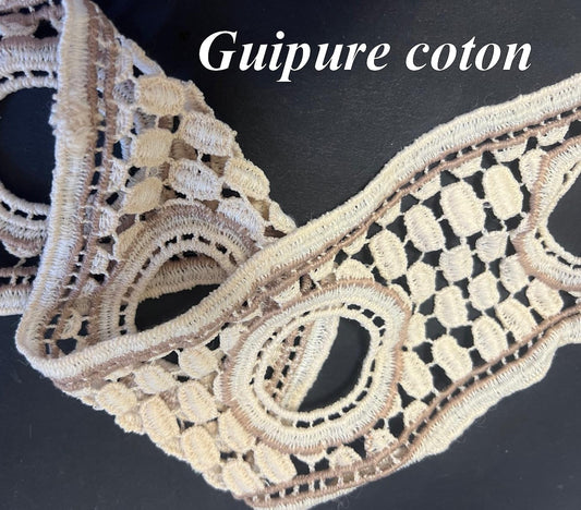 Ecru and beige openwork cotton guipure – Width 9 cm – Embroidered lace for sewing &amp; decoration