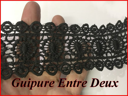 Guipure Entre Deux By The Meter In 6 Cm Black For Customization And Decoration Of Clothing.