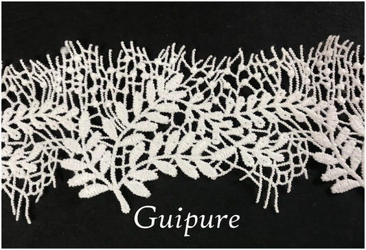 Fine 5 cm white guipure by the meter: Transform your creations