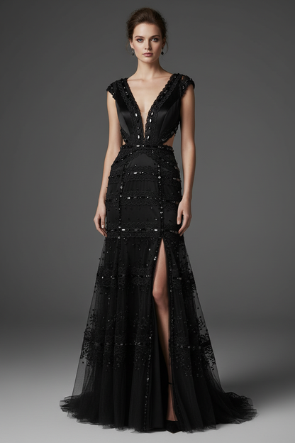 Robe noire avec dentelle perlé noir sur tulle - élégance raffinée