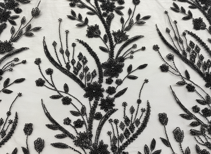 Détail tulle perlé noir - Close-up broderie perles