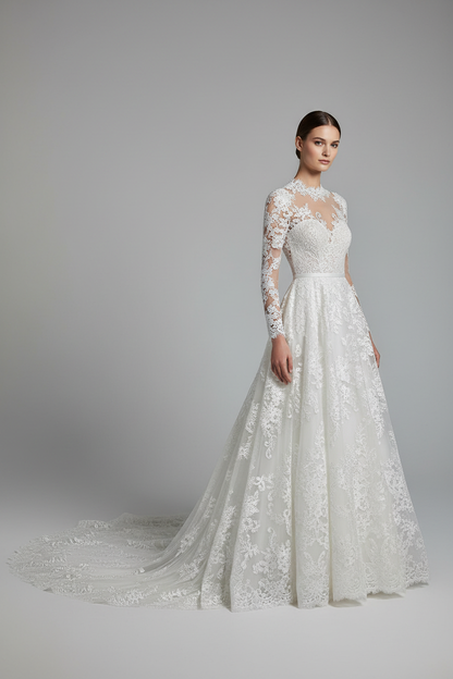 Robe de mariée en dentelle brodée blanche - haute couture élégante