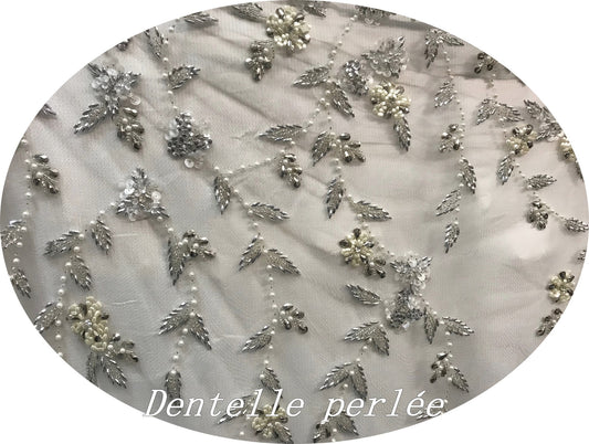 "La dentelle en perles : l'élégance intemporelle pour votre mariage"