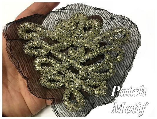 Black pearl pattern on mesh