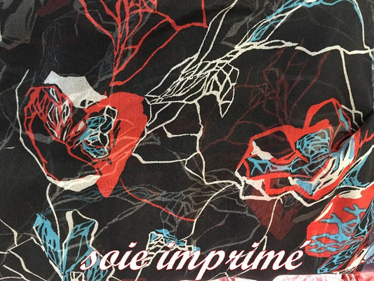 Mousseline de Soie Haute Couture Noir avec  Imprimé Fleurs ivoire, Turquoise Et Brique Au Mètre.