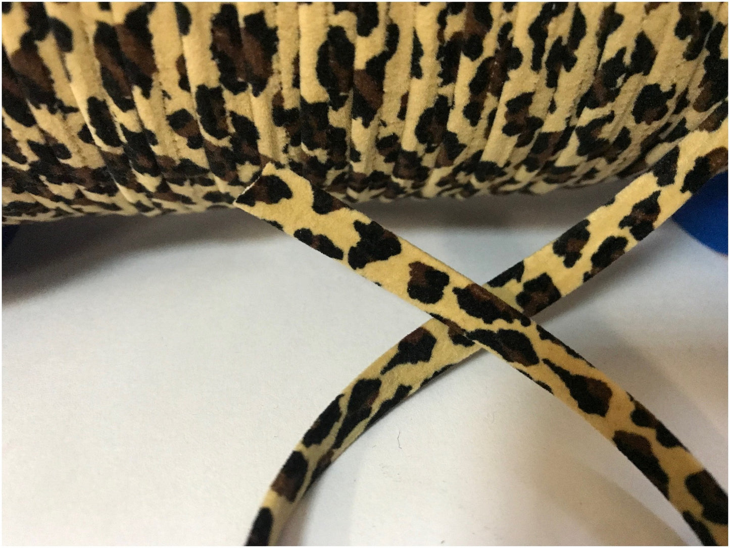Leopard Suede Piping by the Meter for Clothing Finishing and Edging