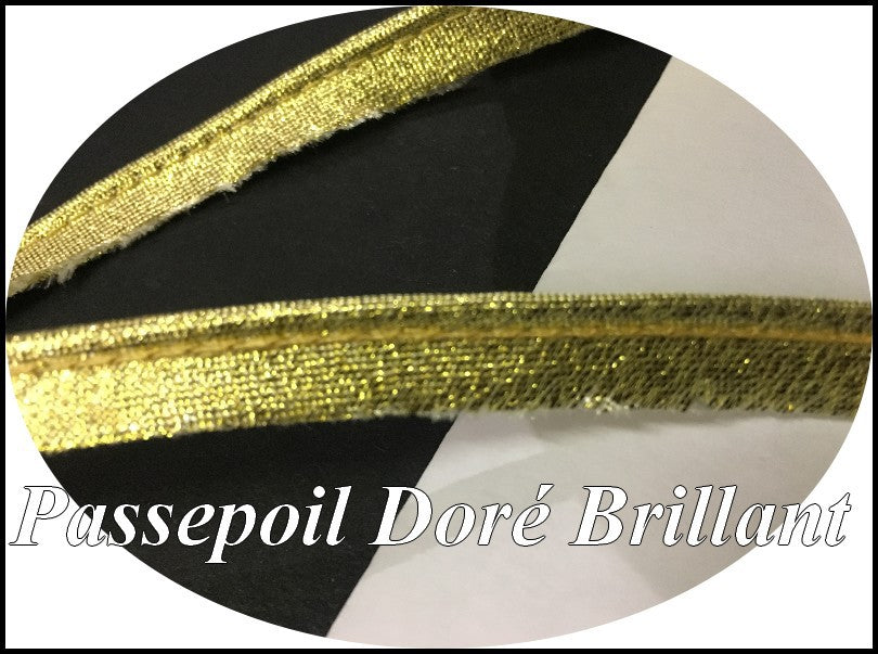 Shiny Gold Lurex Piping for Clothing Finishing and Edging