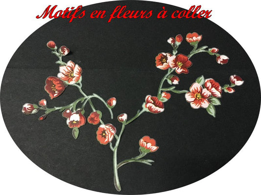 Red Flower Motif Iron-on Applique Sewing Patch for Clothing Decorations and Crafts