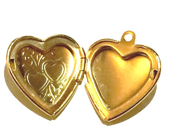 golden photo holder pendant