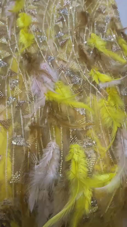 Tissu Haute Couture Plumes & Perles Doré