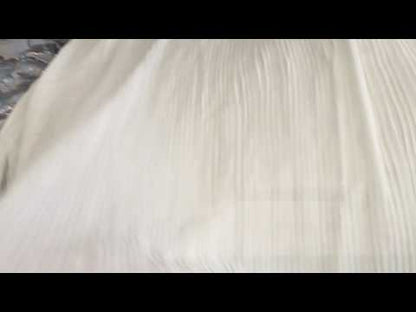 Tissu Plissé En crêpe  Ecru Ivoire A Coudre, Pour Chemisers, Jupes, Et Customisations.