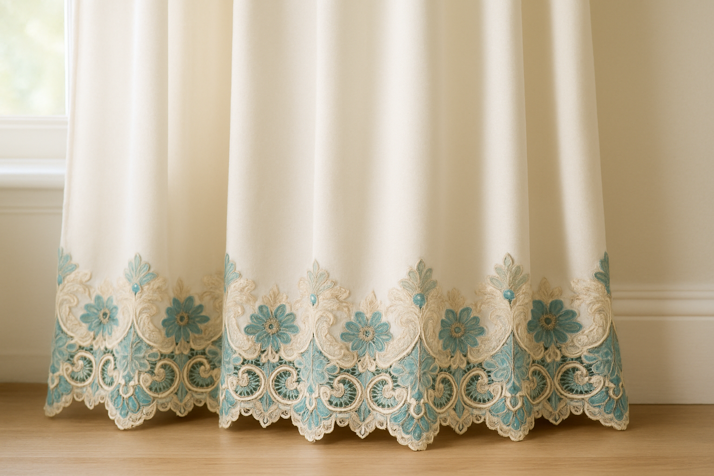 Guipure Turquoise et Écrue 17cm - Dentelle Florale Premium au Mètre