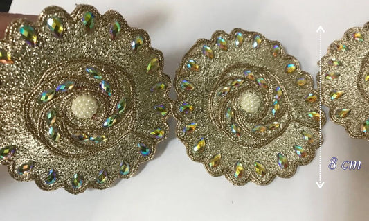 Ruban Brodé Doré OR Et argent orné de strass muliticolor et de perles Pour Décorations De Caftans Ceintures Et Customisations.