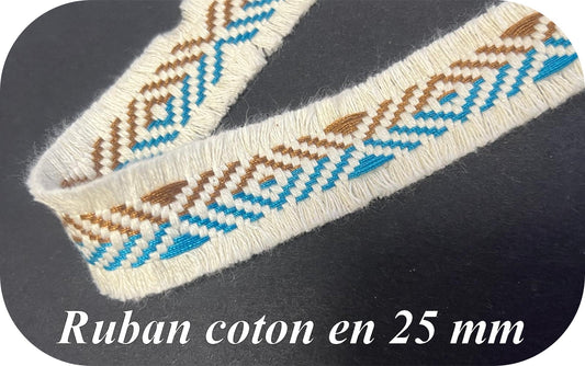 Ruban coton écru à motif géométrique bleu et marron – Largeur 25 mm – Mercerie couture et décoration