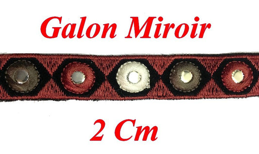 2 cm Mirror Trim Ribbon in Ecru and Taupe on a Burgundy Background for Decorations.