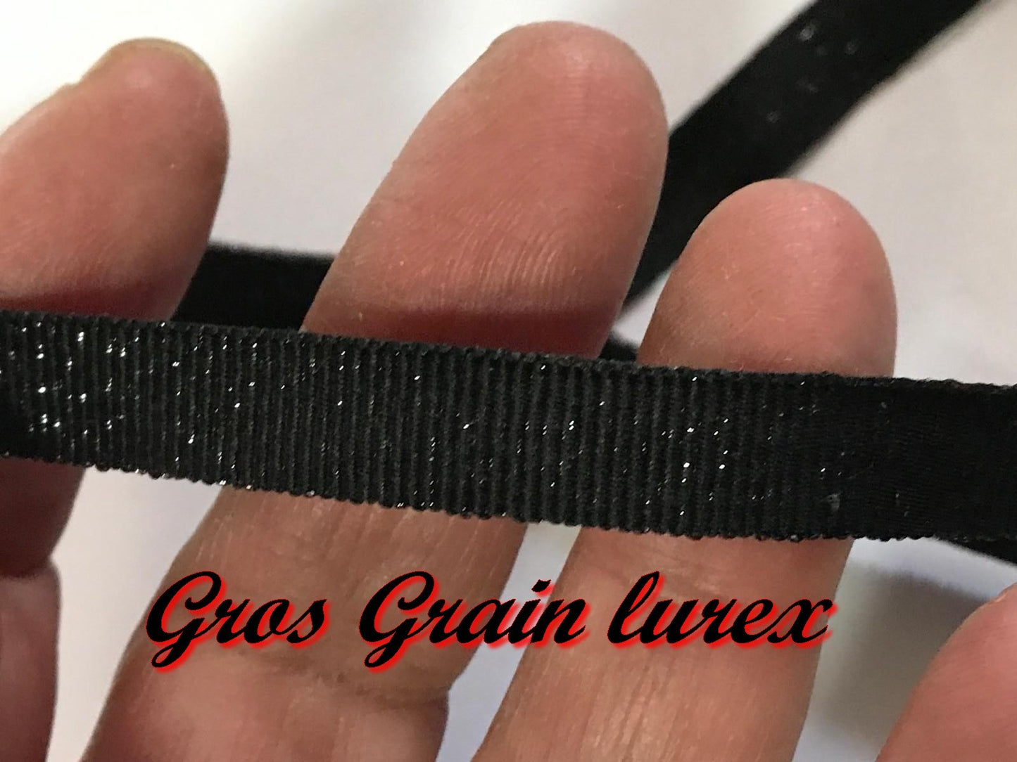 Cinta de Grosgrain de Lurex Negra de 10 mm para Coser: Ideal para tus Aficiones Creativas y Decoraciones
