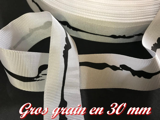 Cinta de grogrén blanca estampada de 30 mm para coser: ideal para tus aficiones y decoraciones creativas.