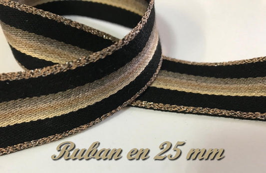 Black and Gold Ribbon Fancy Gold on Black Background in 25 mm Couture: Add an elegant touch to your clothes