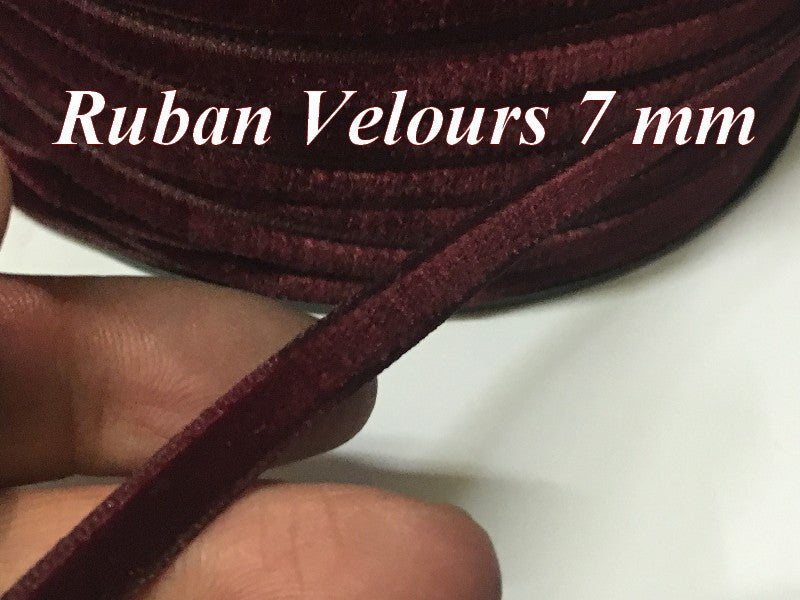 Ruban Velours en 7 mm Couleur Bordeaux