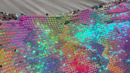 Tissu paillettes sequins multicolores irisés au mètre – 140 cm