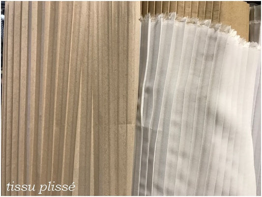Tissu Crêpe Plissé  Polyester Ivoire A Coudre, Décoration et Customisation.