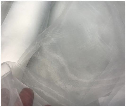 Tissu Organza Polyester Au Mètre Coloris Blanc Pour La  Couture Et La Décoration