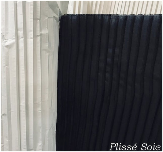 Tissu Plissé En Pongé De Soie Noir Couture