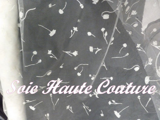 Tissu Soie Haute Couture Pour Mariage, Cérémonie, et Caftan.