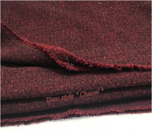 Tissu Style "Chanel" Tweed  Lie De Vin Au Mètre  Haute Couture.