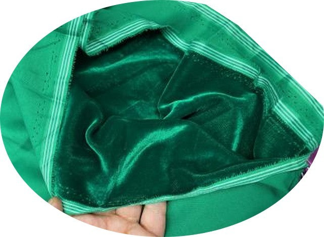 Tissu Velours Vert  En Grande Largeur Pour Vetements Et Ameublement
