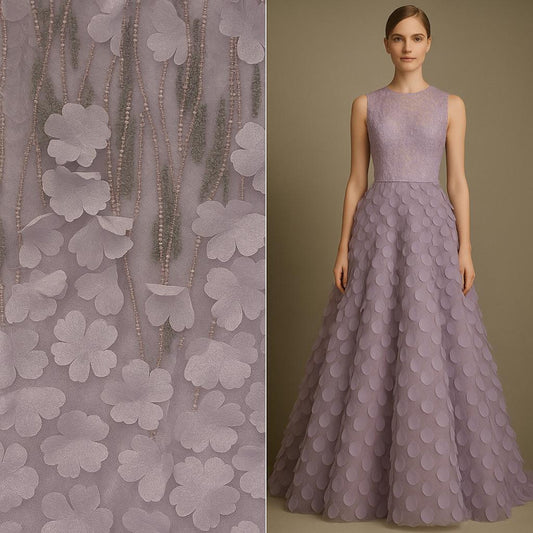 Tulle Haute Couture Parme Orné de Pétales – Élégance & Raffinement - vendu par coupon de 3.5 mètres